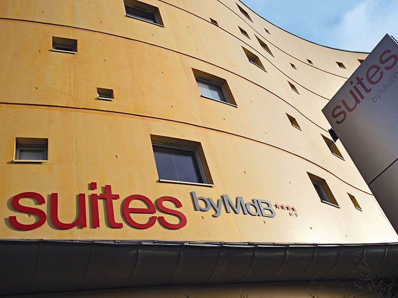 Standing Hotel Suites By Actisource Roissy-en-France Exterior foto